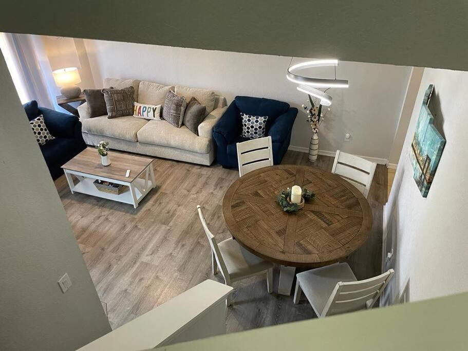 Cozy Stylish Townhome Davenport Buitenkant foto