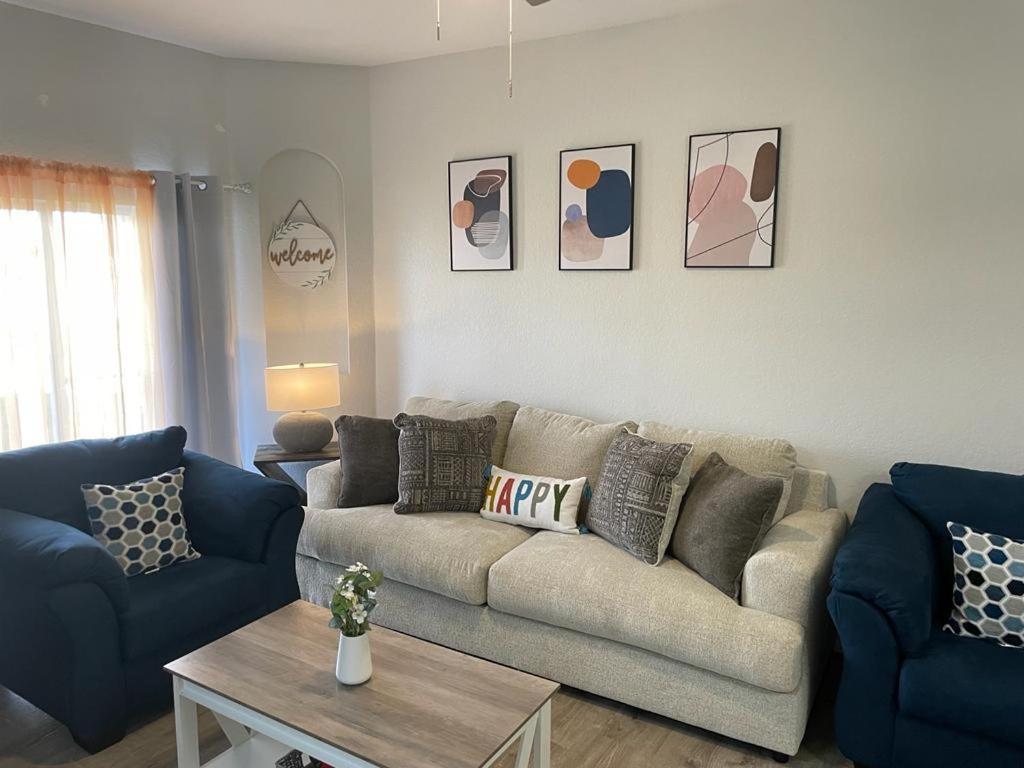 Cozy Stylish Townhome Davenport Buitenkant foto