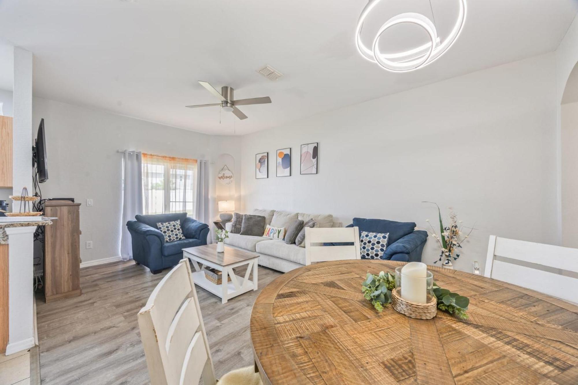 Cozy Stylish Townhome Davenport Buitenkant foto