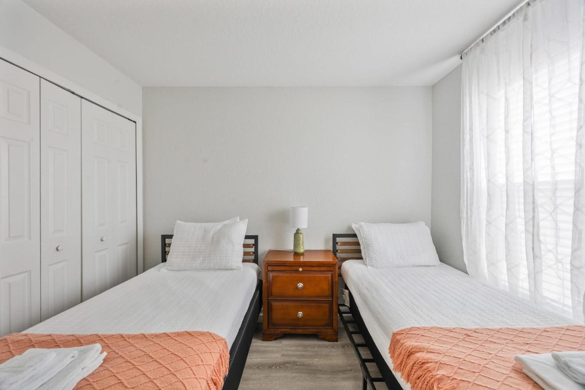 Cozy Stylish Townhome Davenport Buitenkant foto