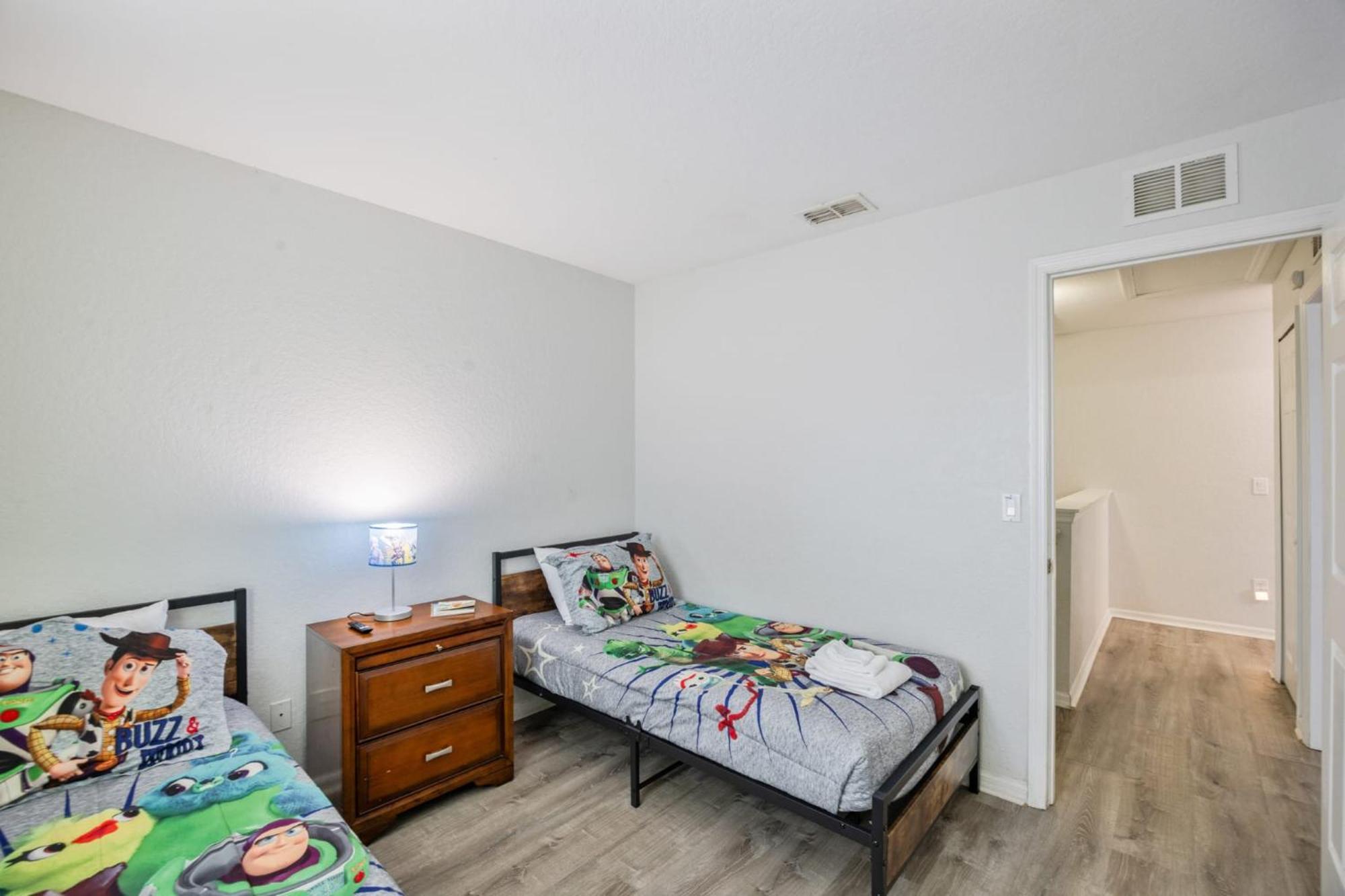 Cozy Stylish Townhome Davenport Buitenkant foto